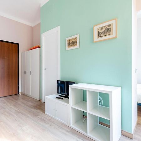 Апартаменты Garibaldi District Cosy Studio Милан Экстерьер фото